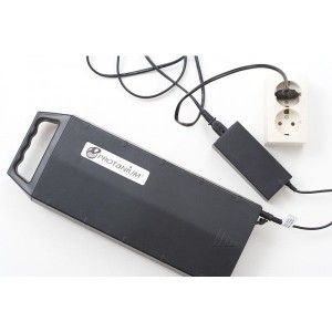 CHARGEUR DE BATTERIE BABBOE BIG - 54,90€